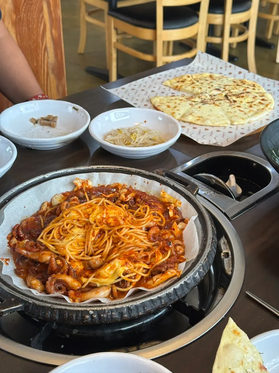 매운맛 2단계로 주문한 쭈치파SET