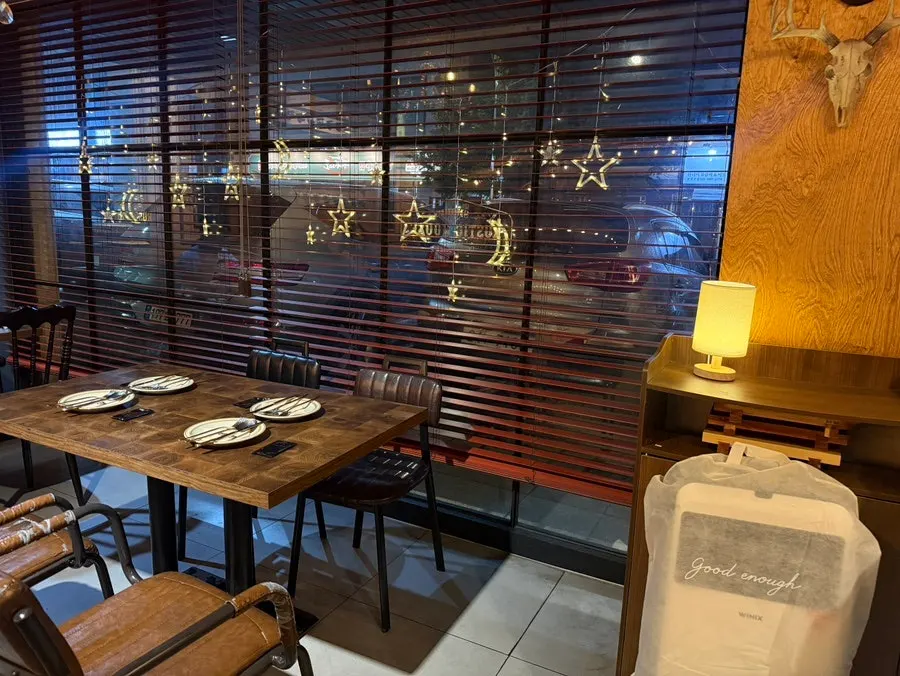 Seating area with hanging lights