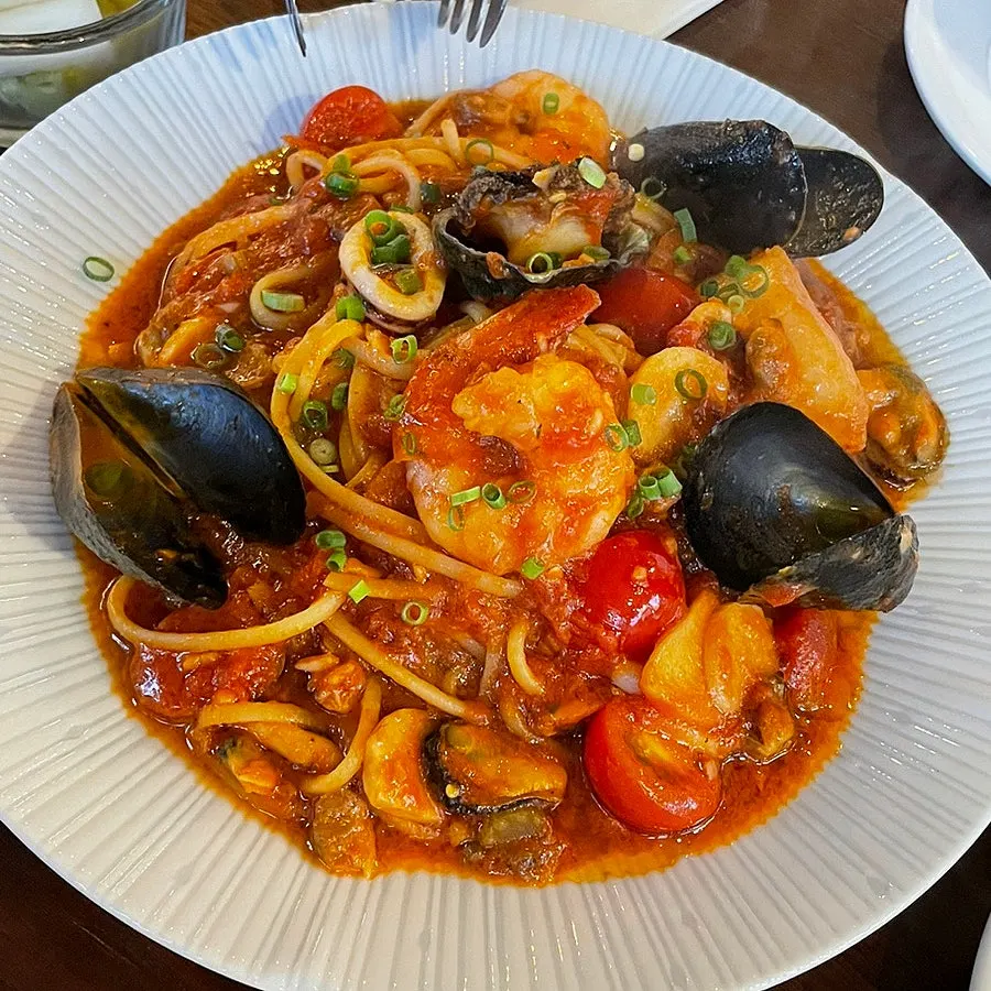 해산물 토마토 파스타 클로즈업