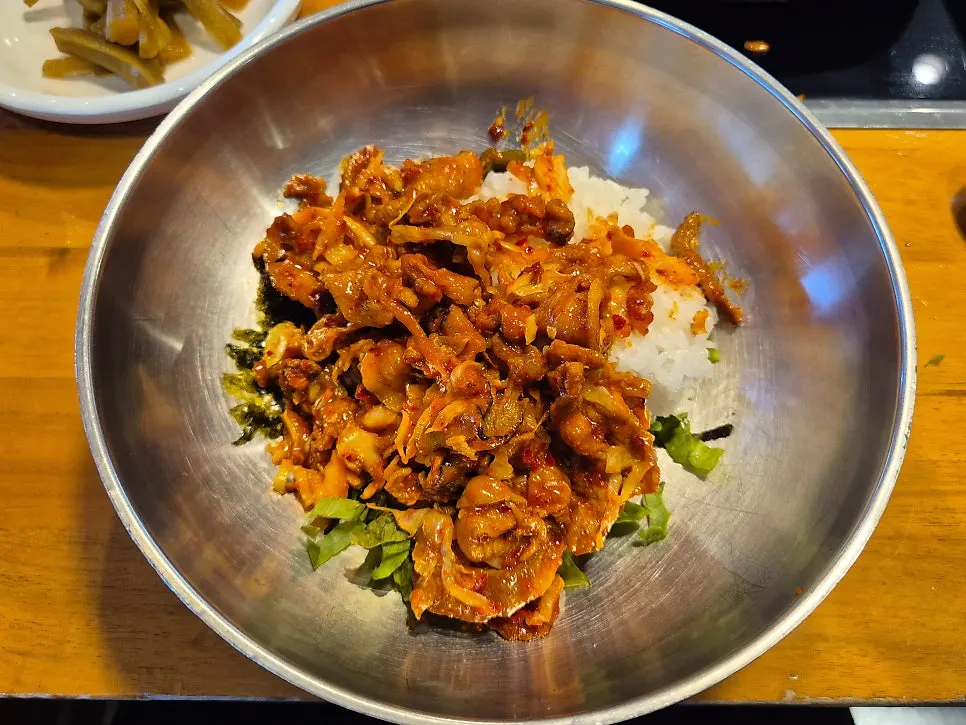 Springy, chewy fire-grilled octopus stir-fry