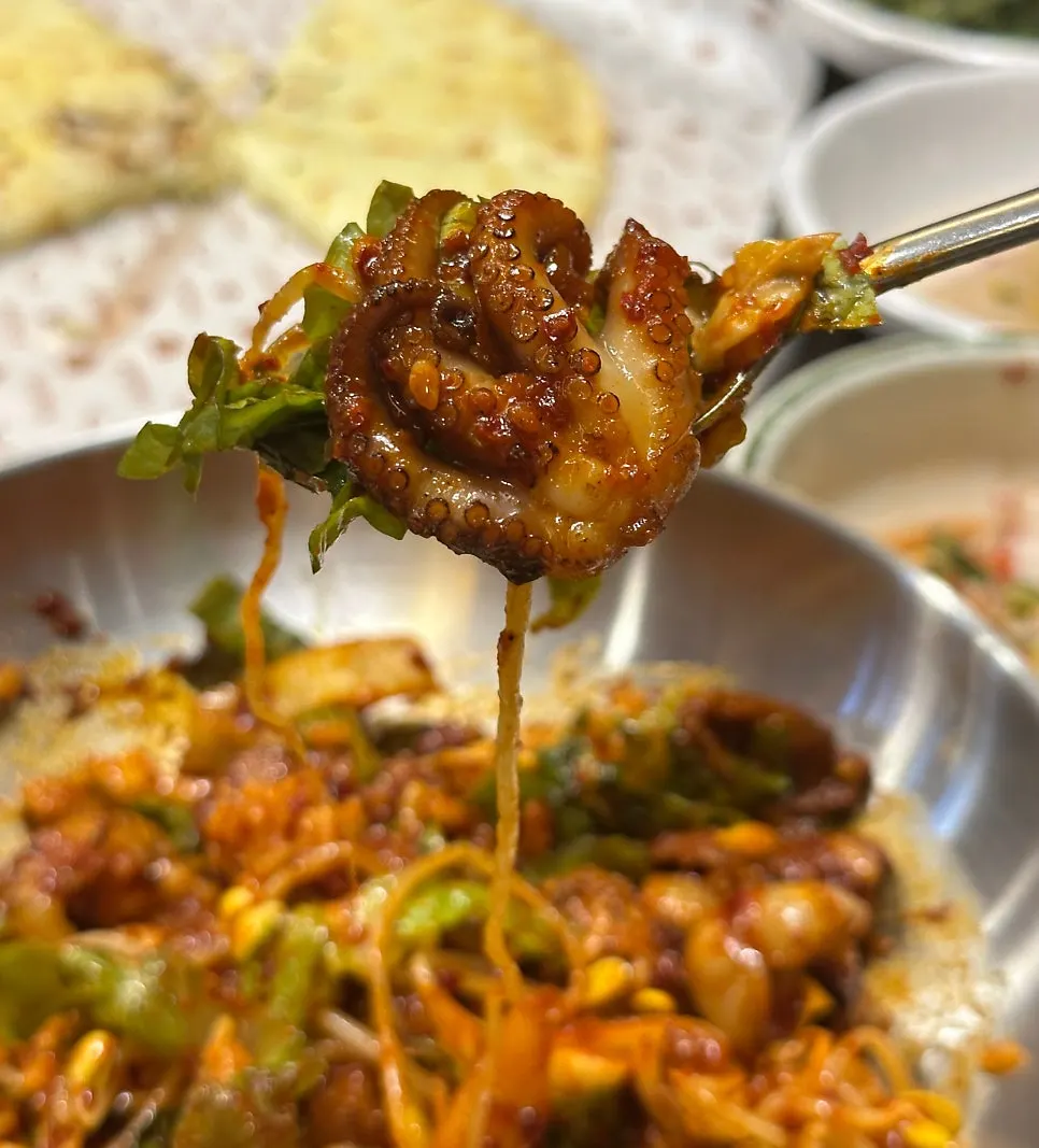 통통한 직화 쭈꾸미 클로즈업