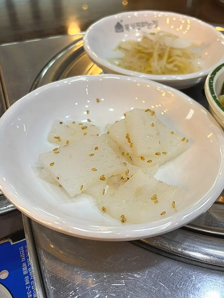 Side dishes served with the set menu
