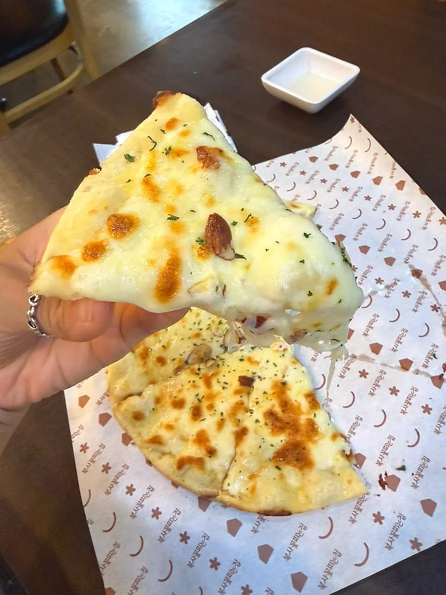 Bulgogi piled on top of the pizza