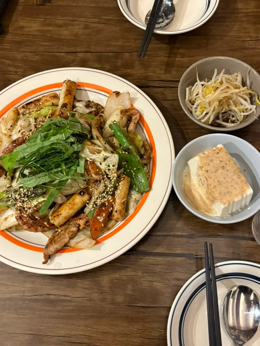 바지락 조개술찜 국물과 조갯살