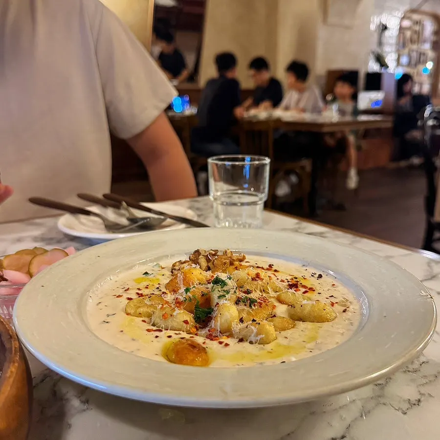 Chewy-textured truffle cream gnocchi