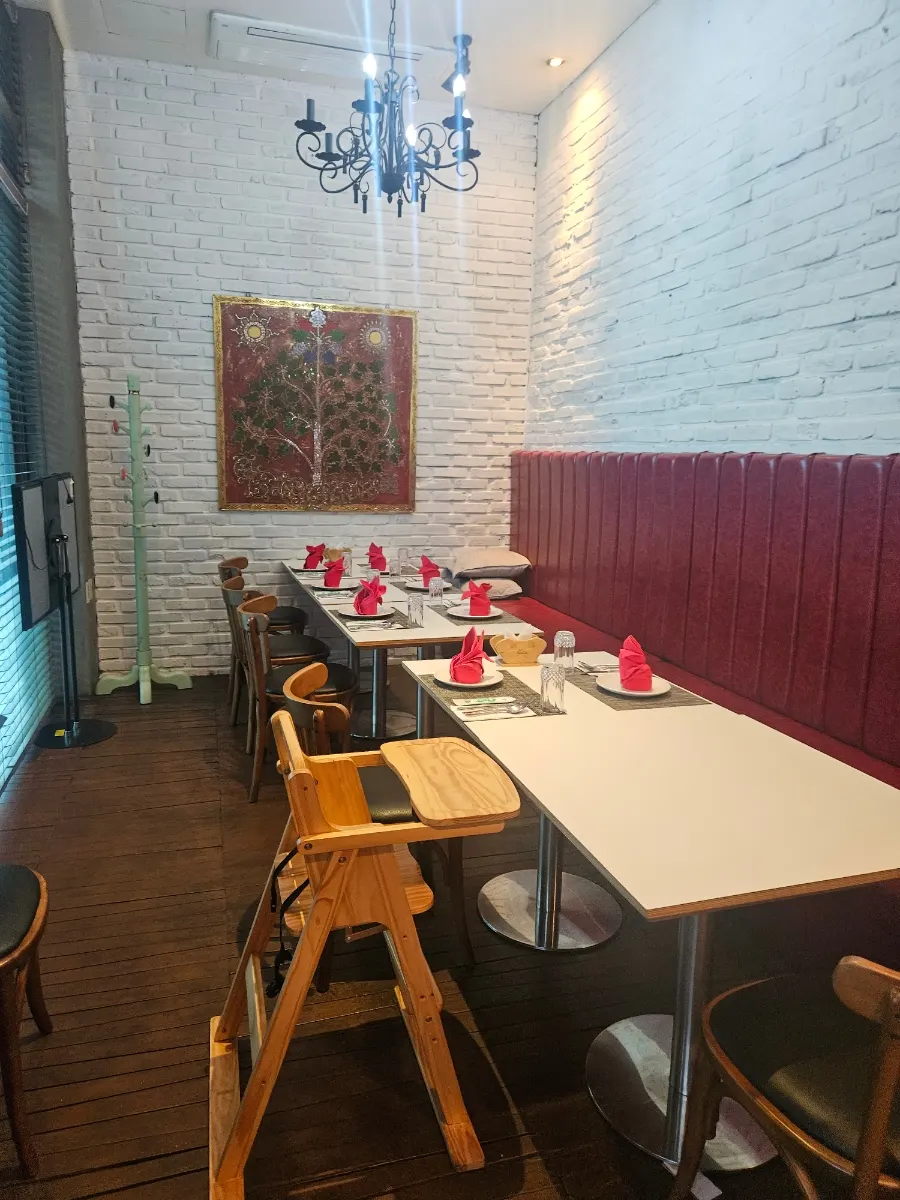 Dining hall seating area at Bombay Broy Pangyo