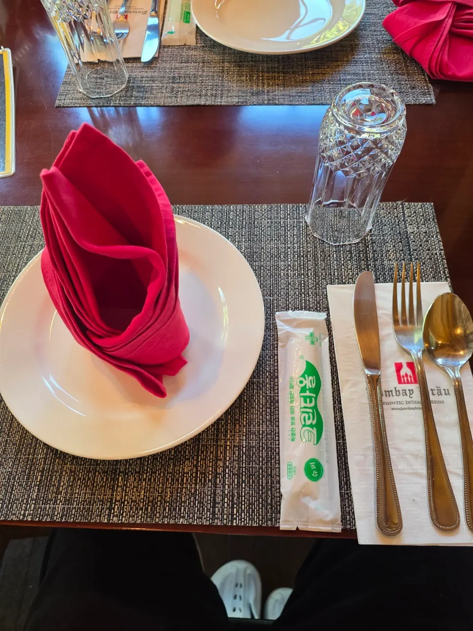 Table setting viewed from the seat
