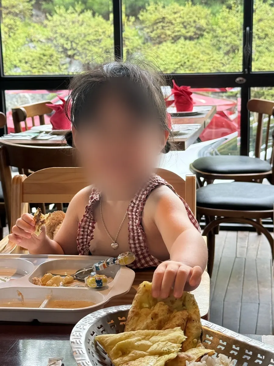 The extra order of garlic naan