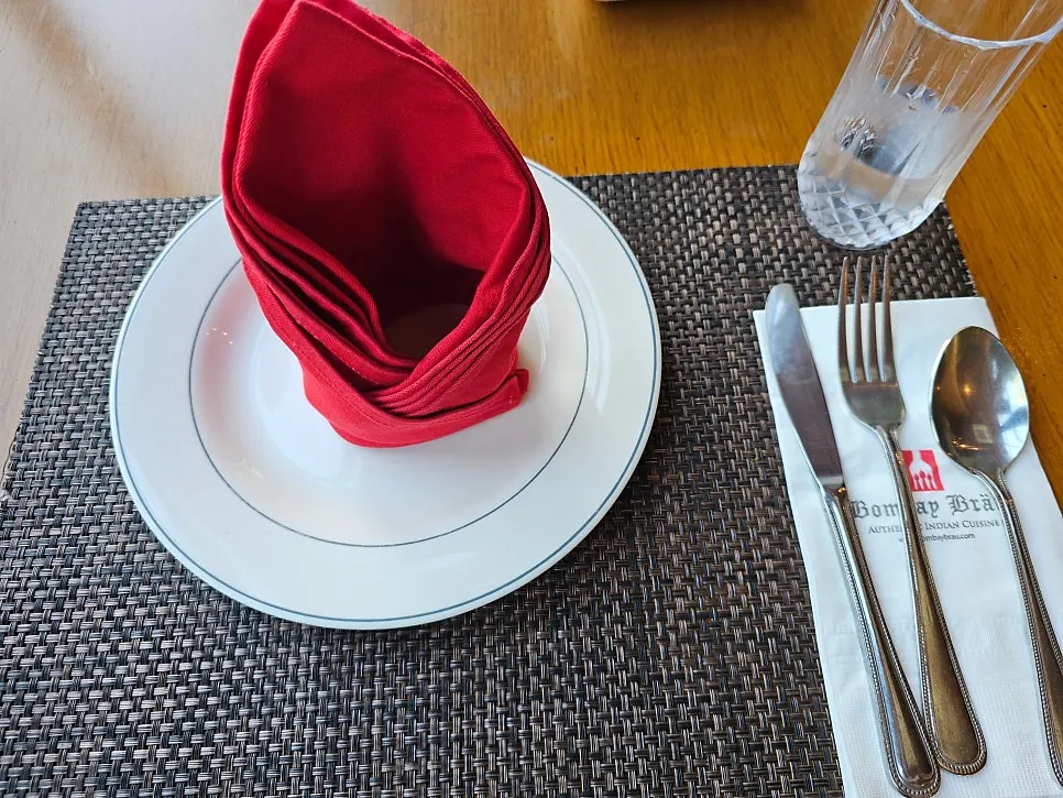 Curry set on a table at Bombay Broy Pangyo