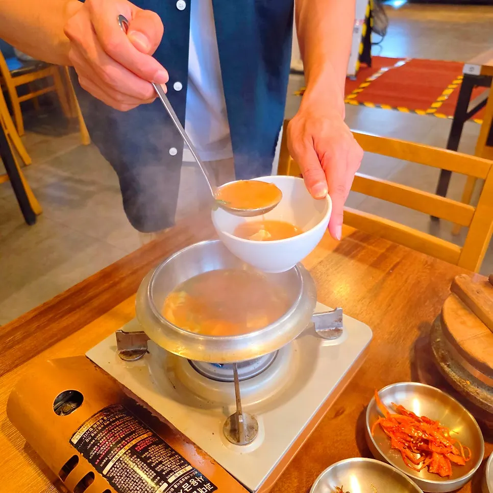 Thin cheonggukjang served with the Field Rice Table