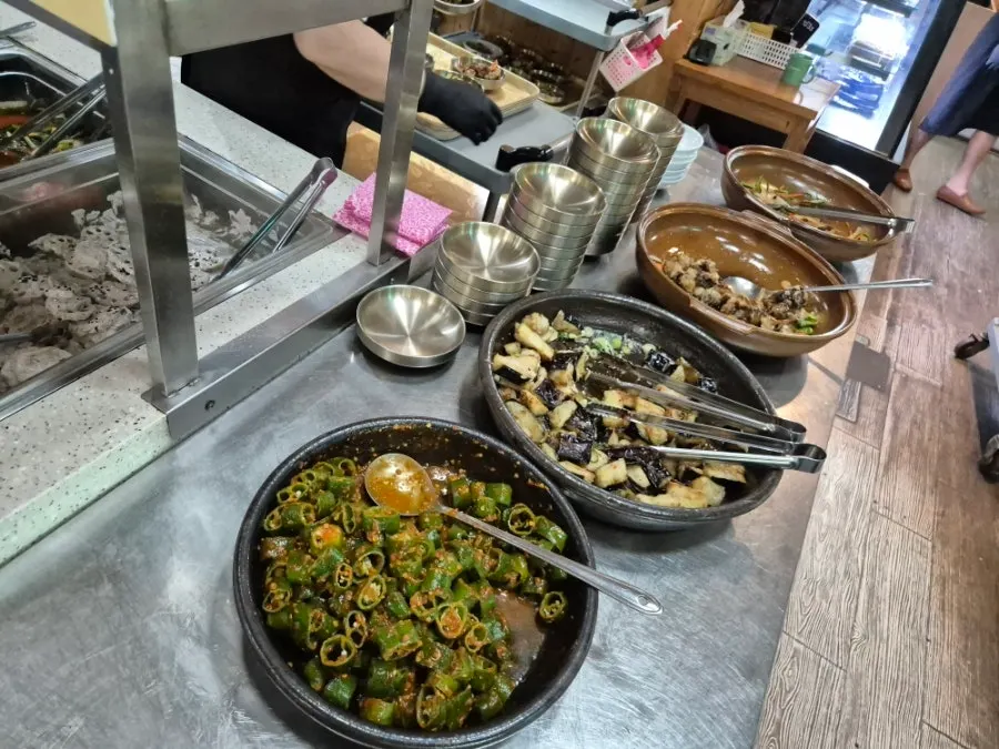 View of the self-serve corner inside Bomseol
