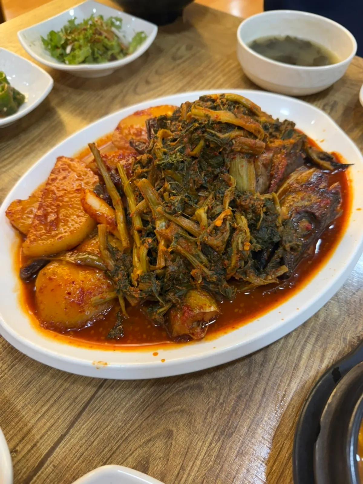 비벼 먹는 상도늘보리 정통 보리밥
