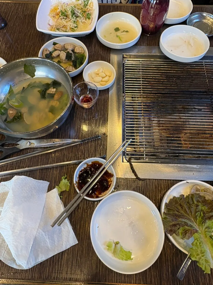 Loach soup served with a bowl of rice