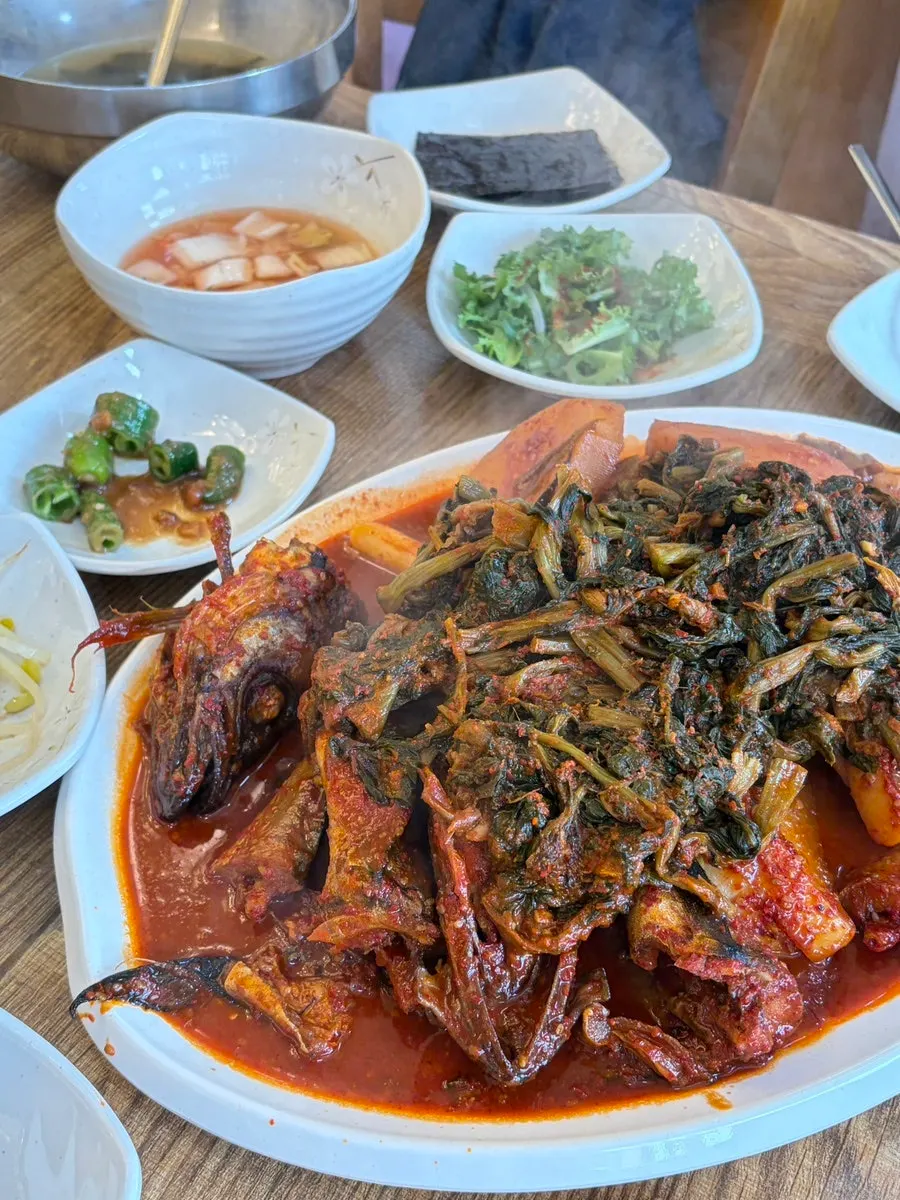 뜨끈한 미역국 한 그릇