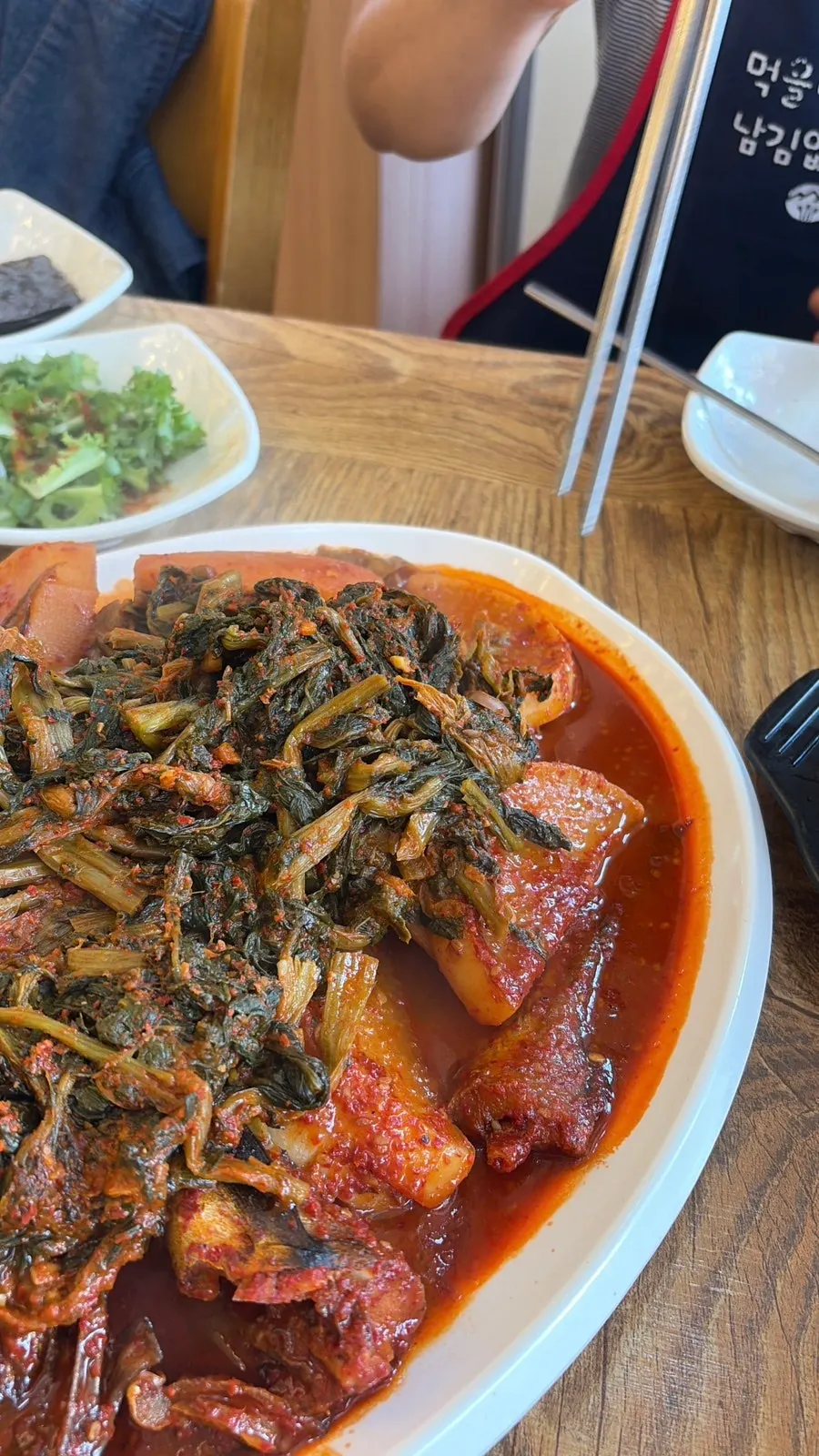 양념이 진한 코다리조림 대자 전체 모습