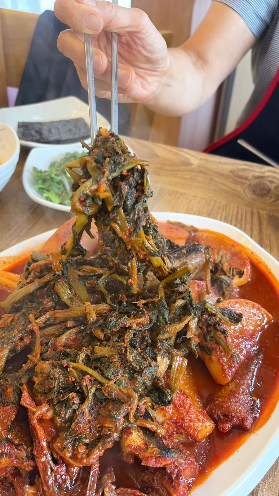 포슬포슬한 감자조림 클로즈업