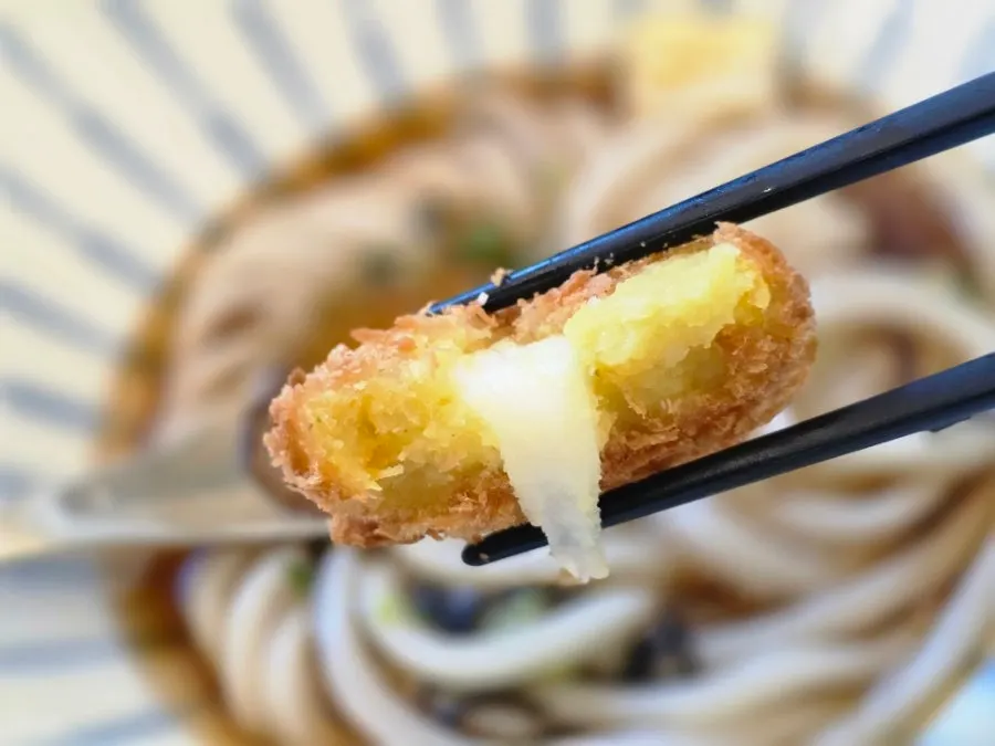 Sweet potato tempura with a clean sweetness