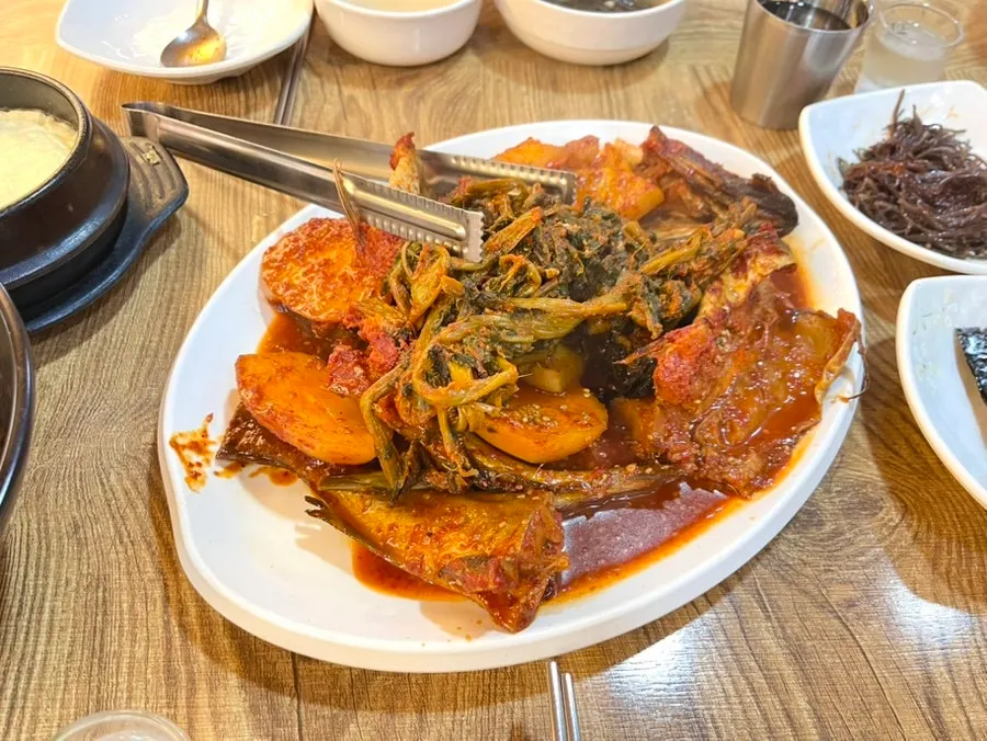 Completely cleared table setting at Sangdo Neulbori Bongcheon Station Branch