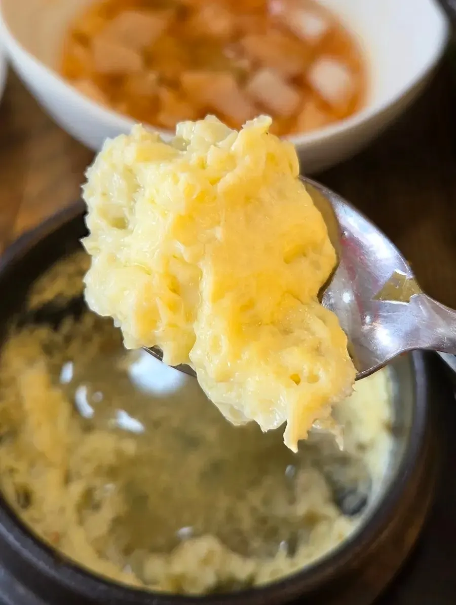 Okkumi hot plate eaten together with rice