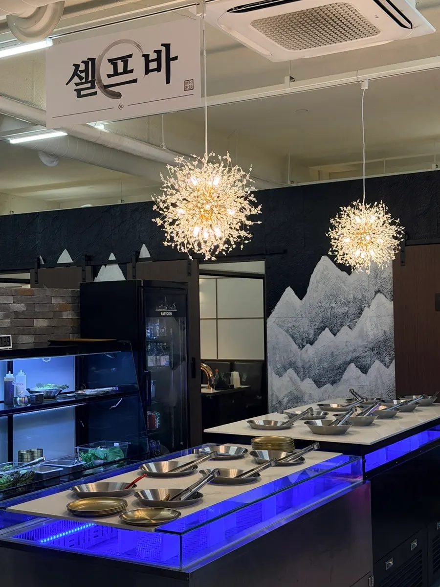 Hwadamga self bar with refillable side dishes