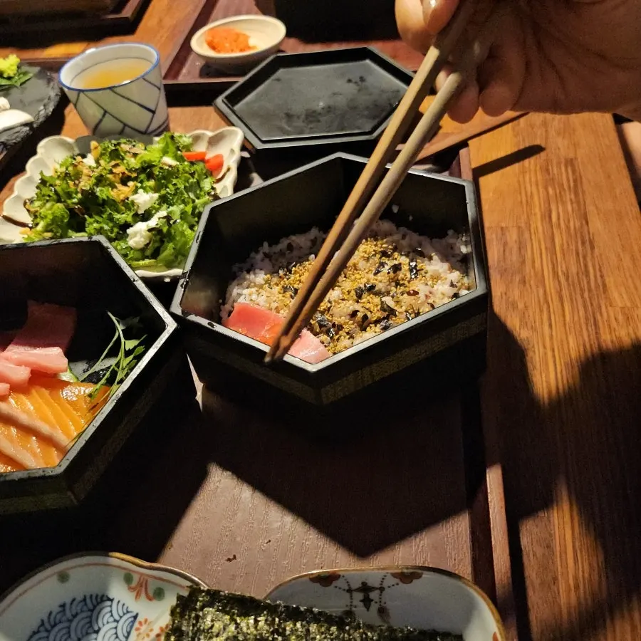 Udon noodles in cream sauce