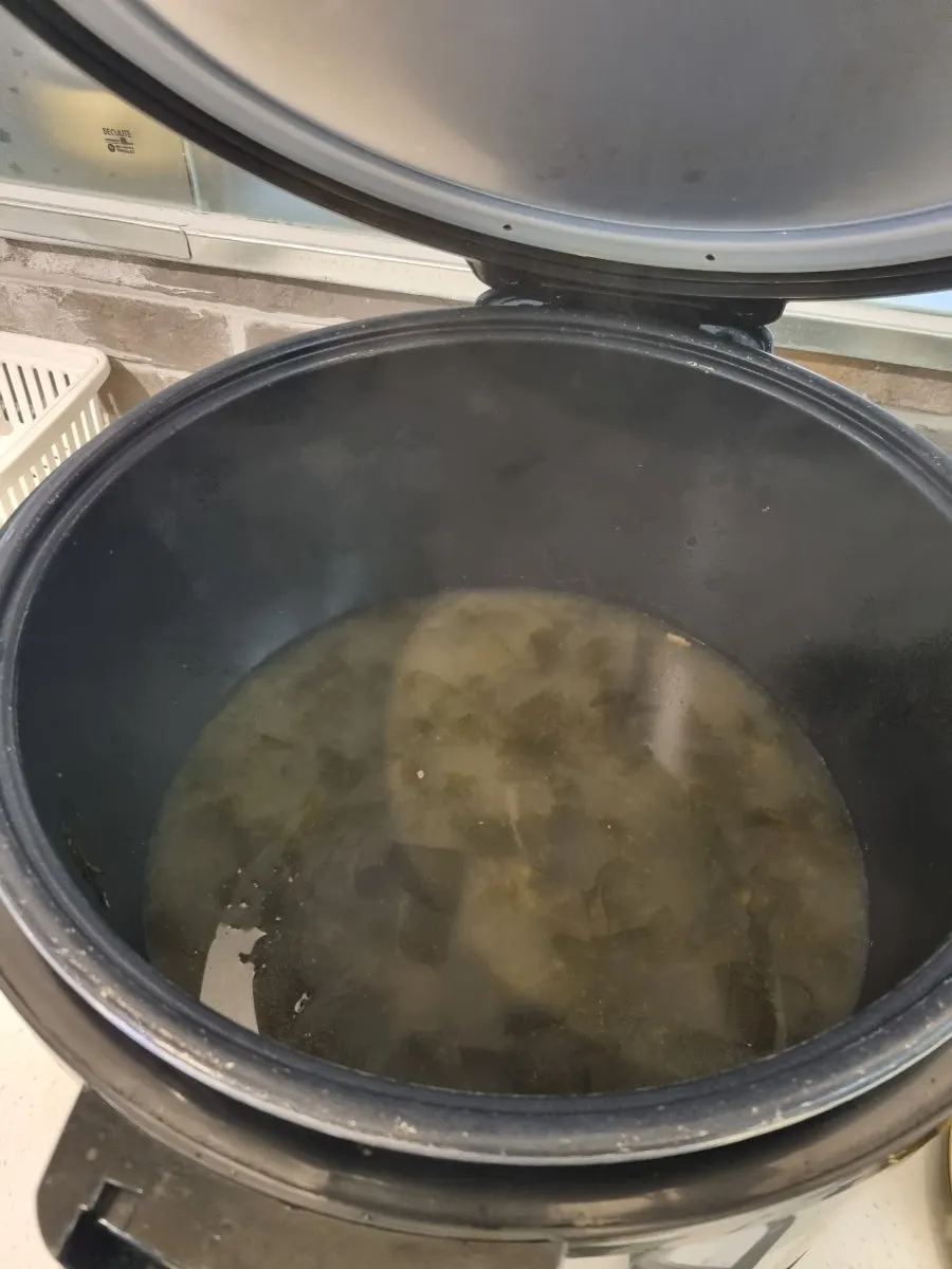화담가 셀프바 반찬과 집게