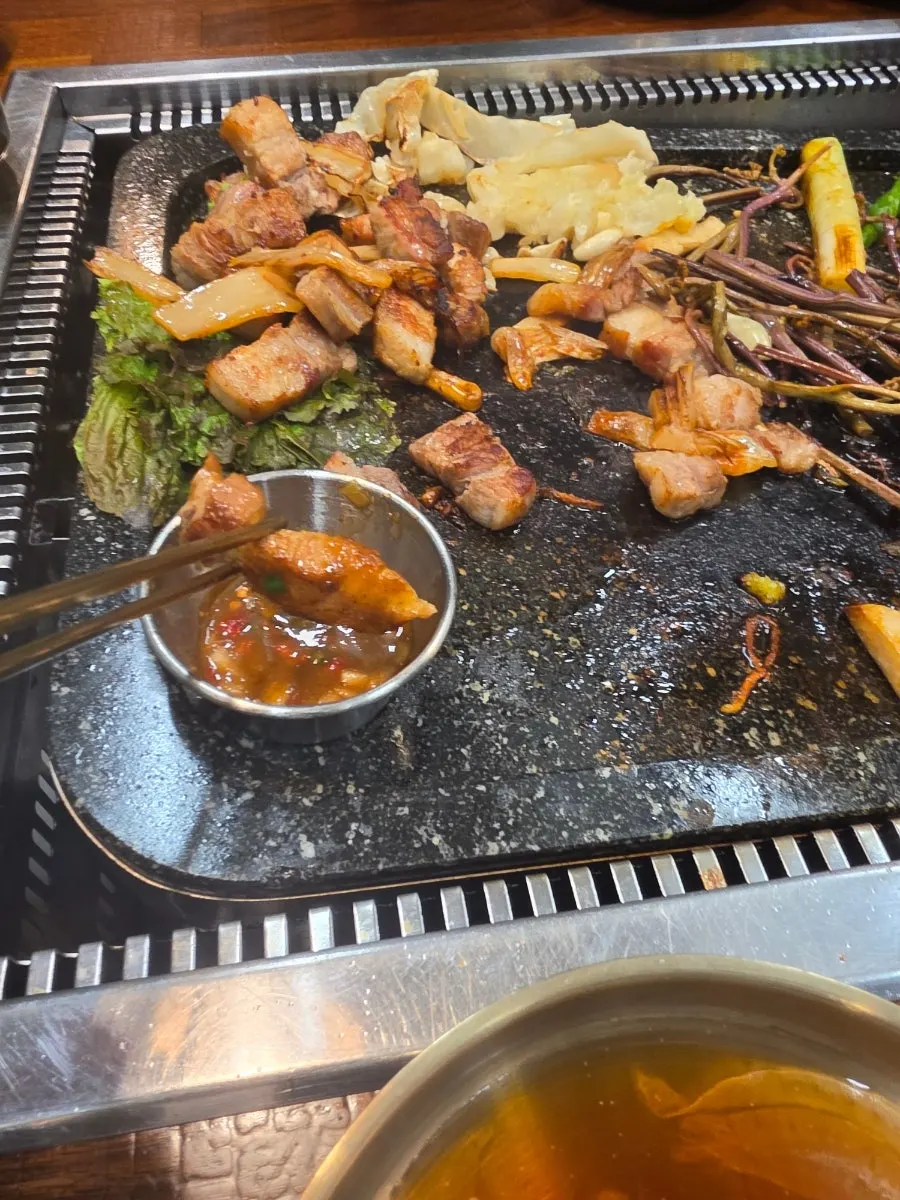 Grill with meljeot, bracken fern, and aged kimchi