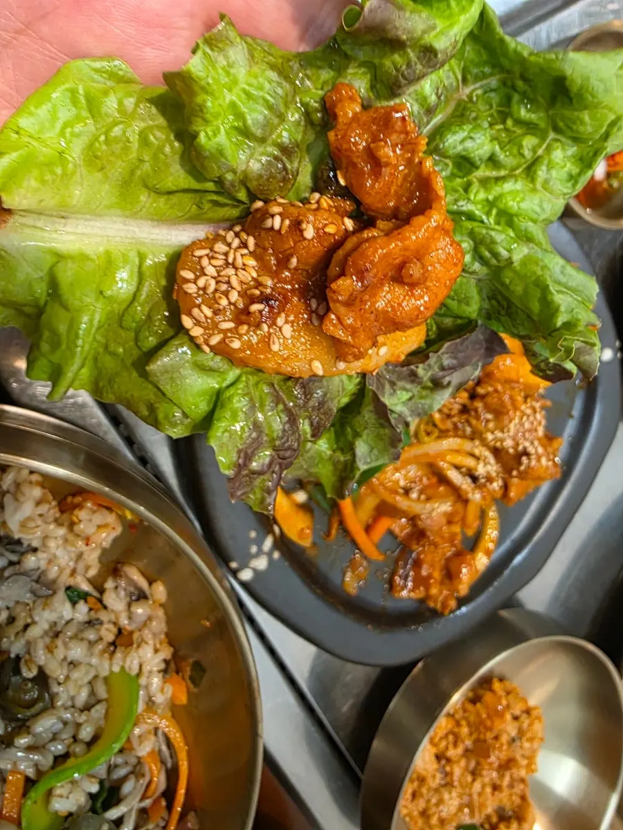 Stir-fried pork from the wood-fired pork set