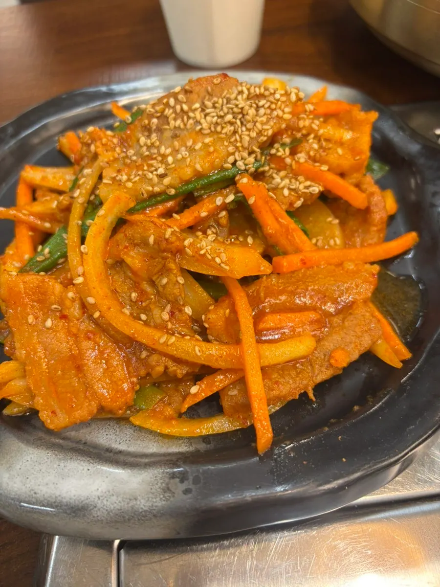 정식에 추가한 직화 제육 단품
