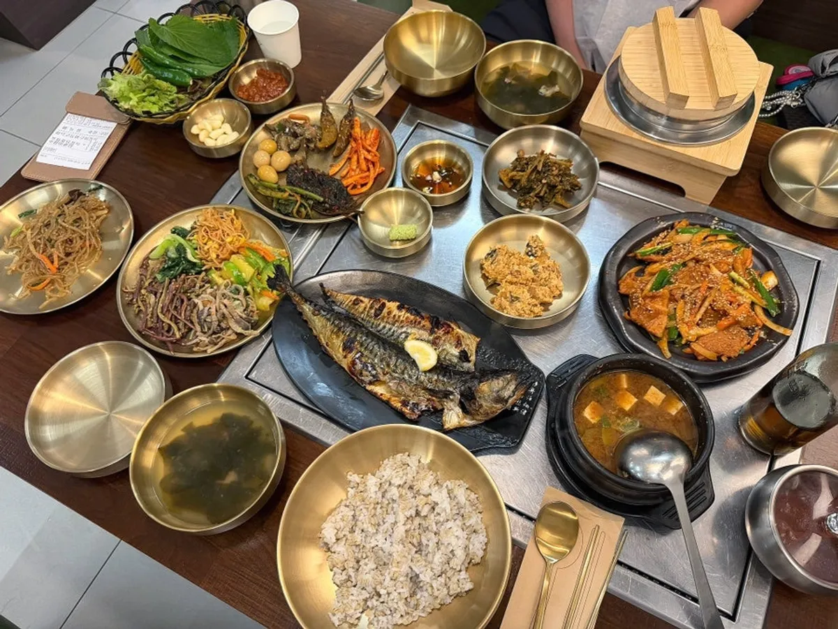 Wood-fired mackerel set and direct-fire pork set full spread
