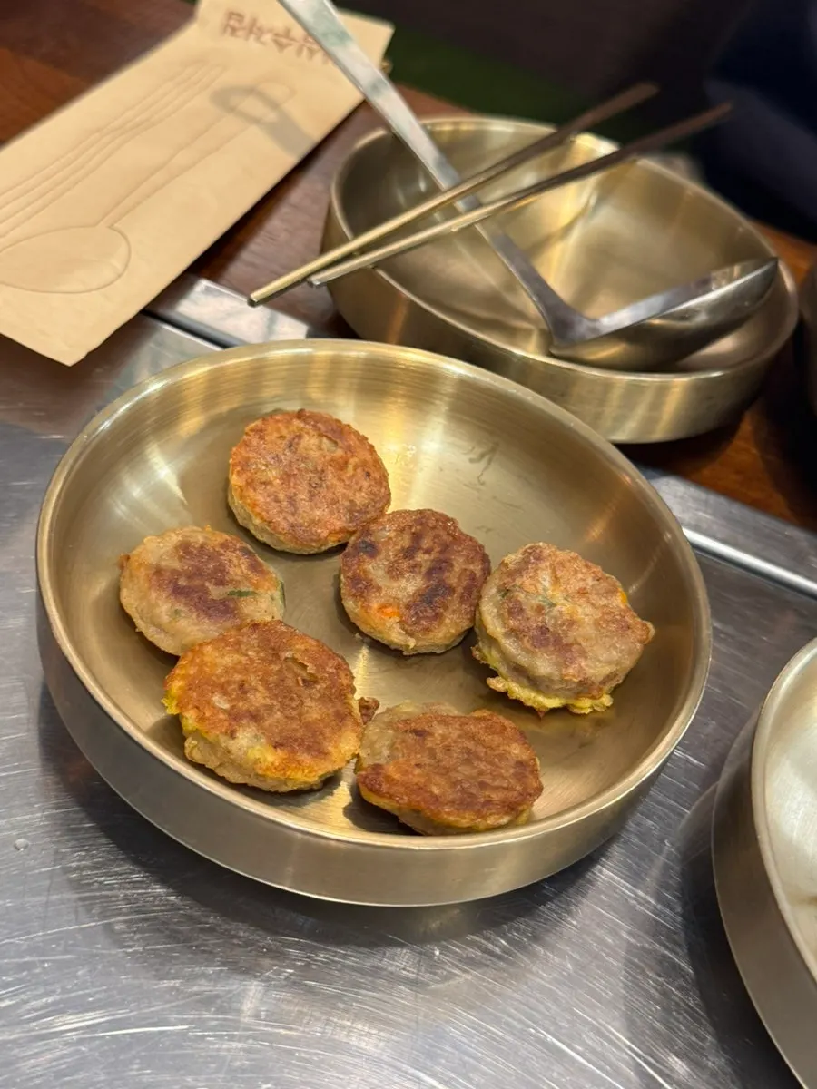 A plate of dongrangttaeng
