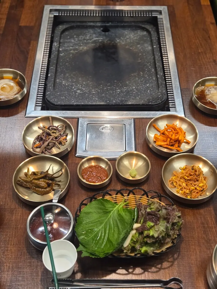The neatly styled interior of Hwadamga
