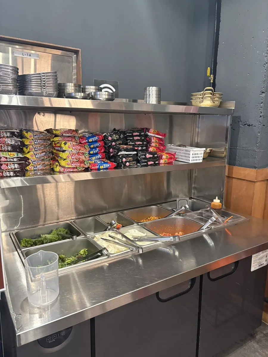 Unlimited ramen corner in a section of Bongja Makchang