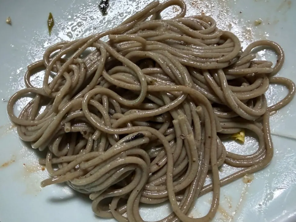 Soy sauce and perilla oil-based Migamyeon