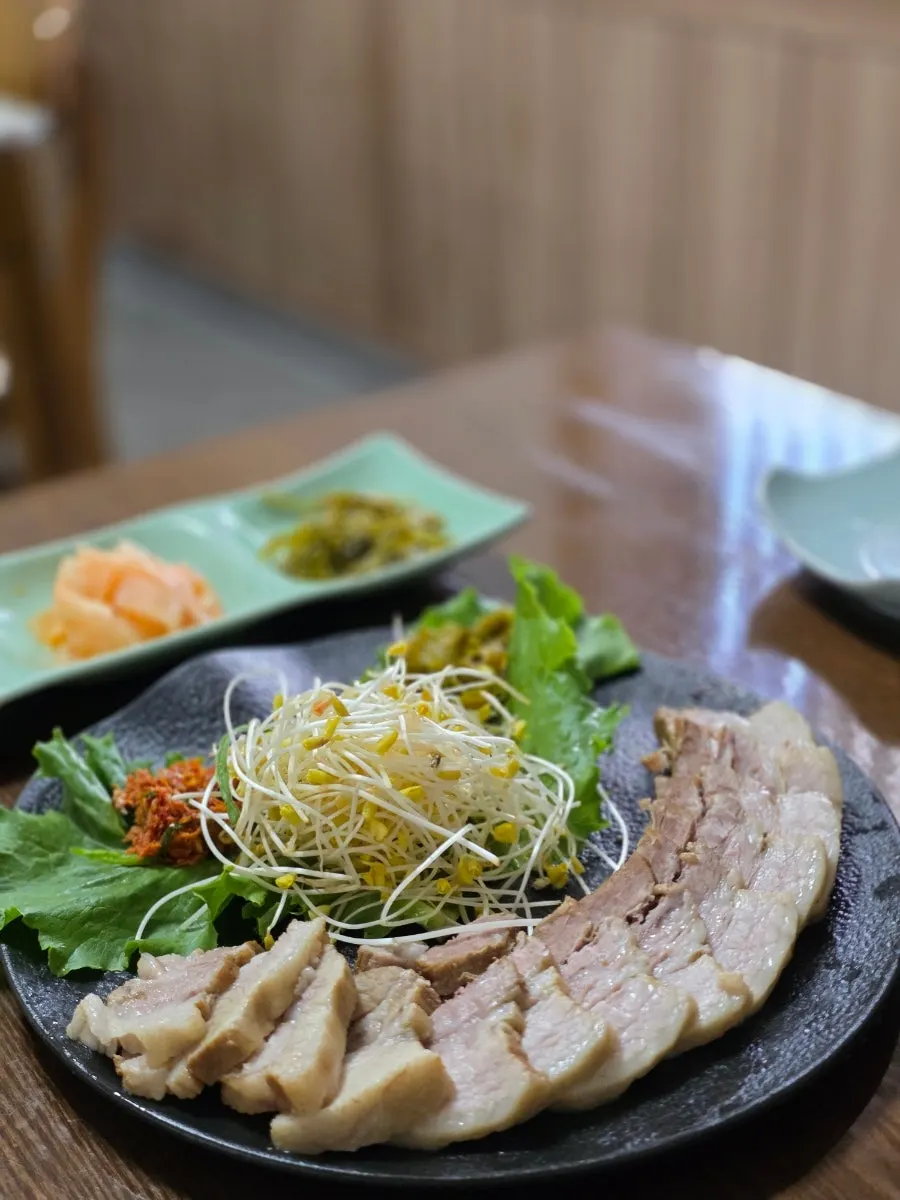Signature buckwheat dish at Bongpyeong Memil Migayeon