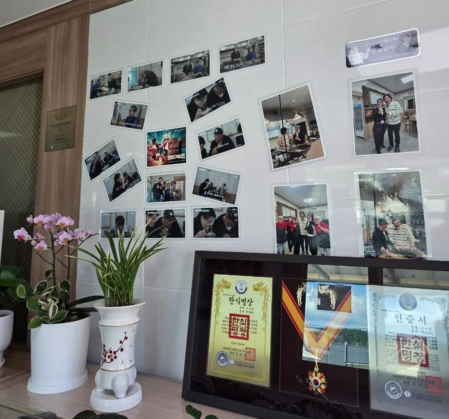 TV appearance photo displayed at the restaurant entrance