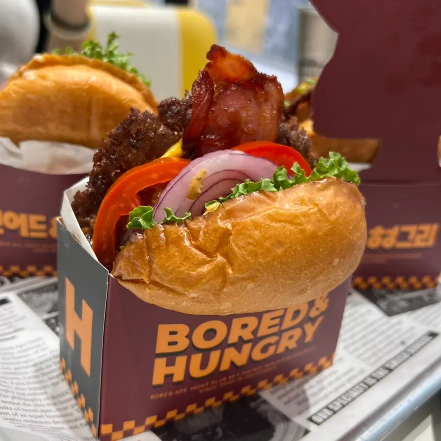 Fillings blended with sauce inside the burger