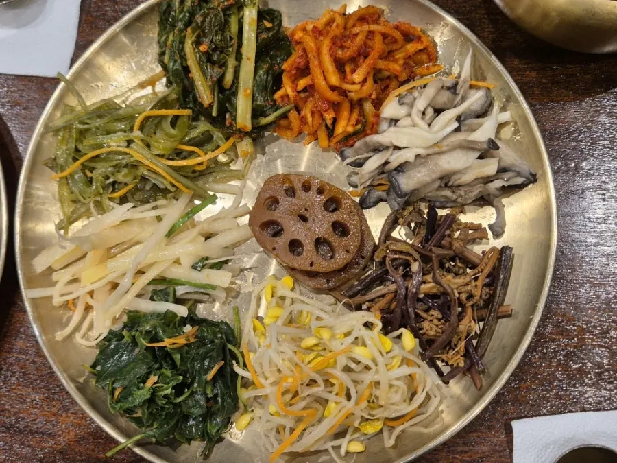 보리옥 셀프바 나물 여덟 가지
