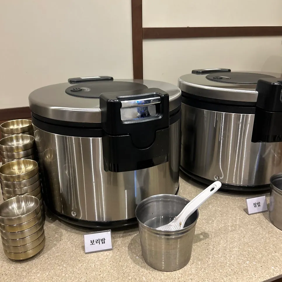 Rice station with both barley rice and white rice