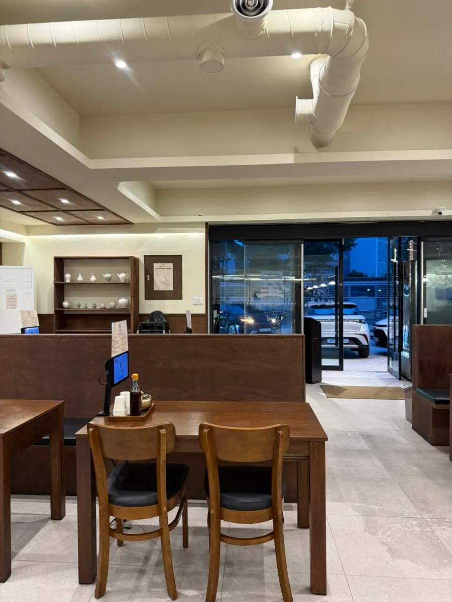 Seating with generous table spacing at Boriook Main Branch