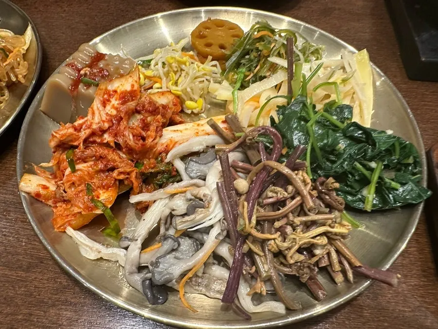 Full dinner spread at Boriook Main Branch