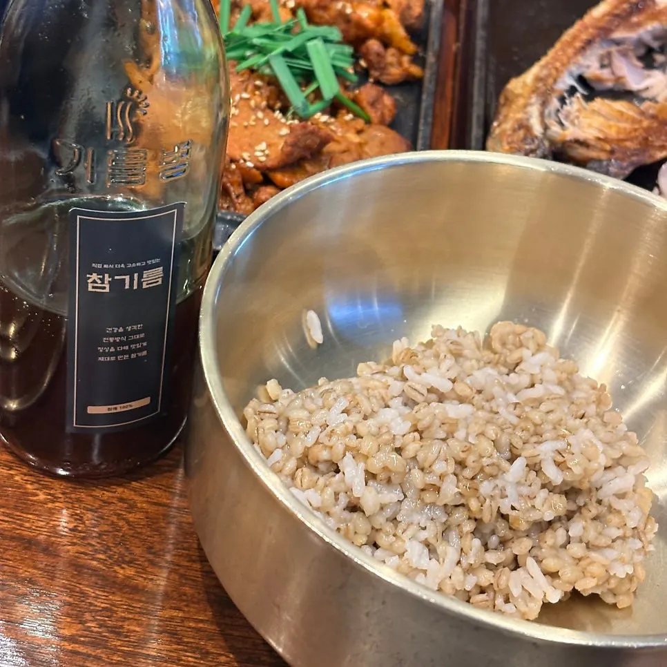 청국장찌개와 셀프 반찬 한 상