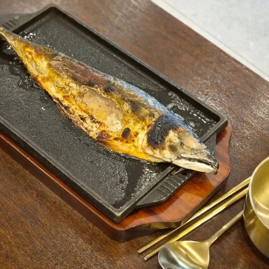 Mackerel set spread at Boriook Main Branch