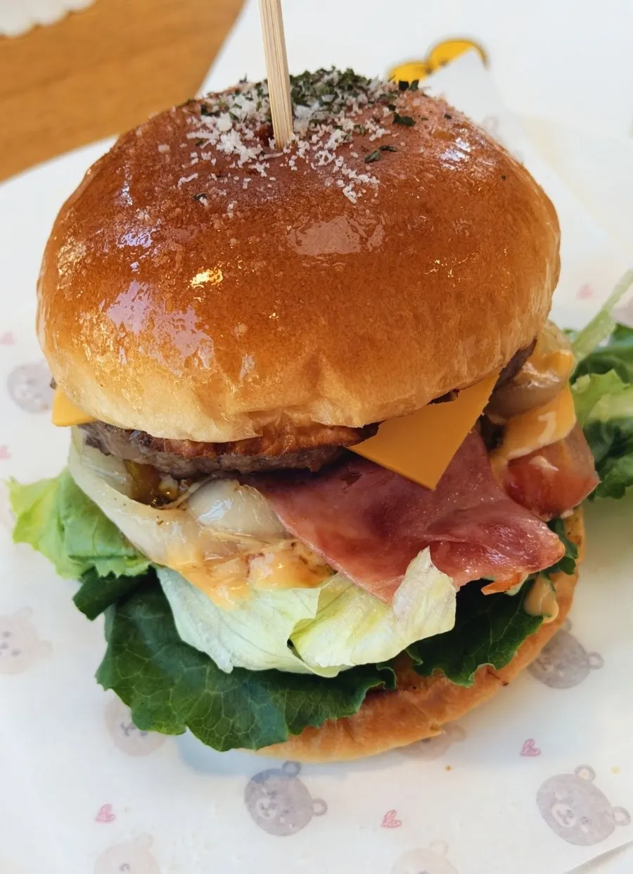 Handmade hamburger set and egg tart