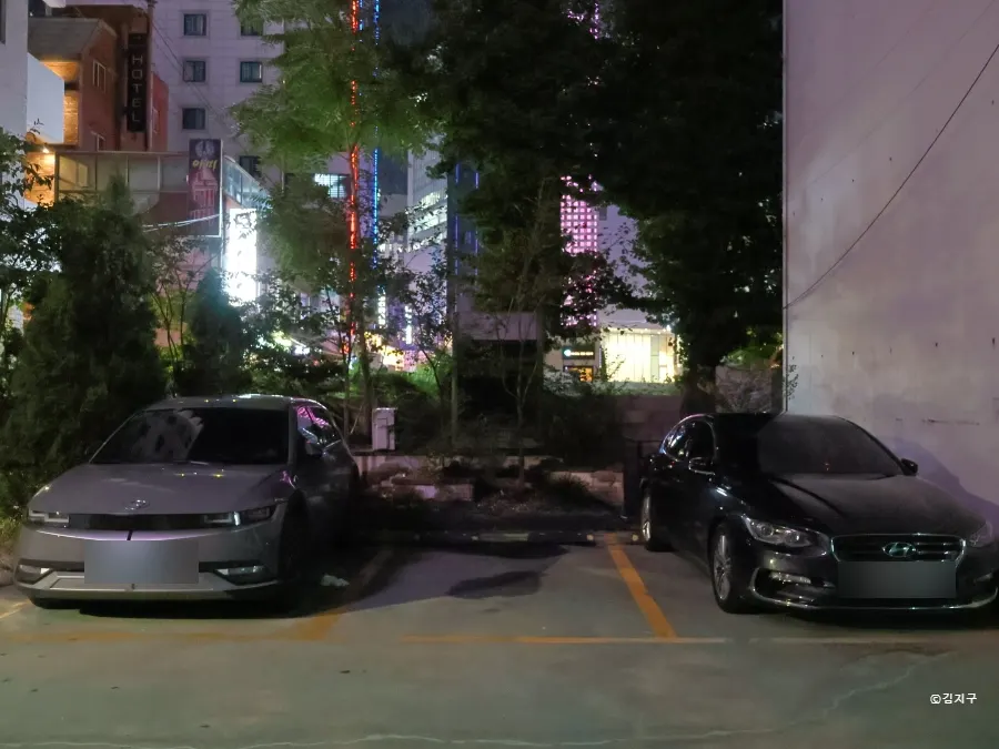 천호역 3번 출구 근처 보승회관 천호역점 외부