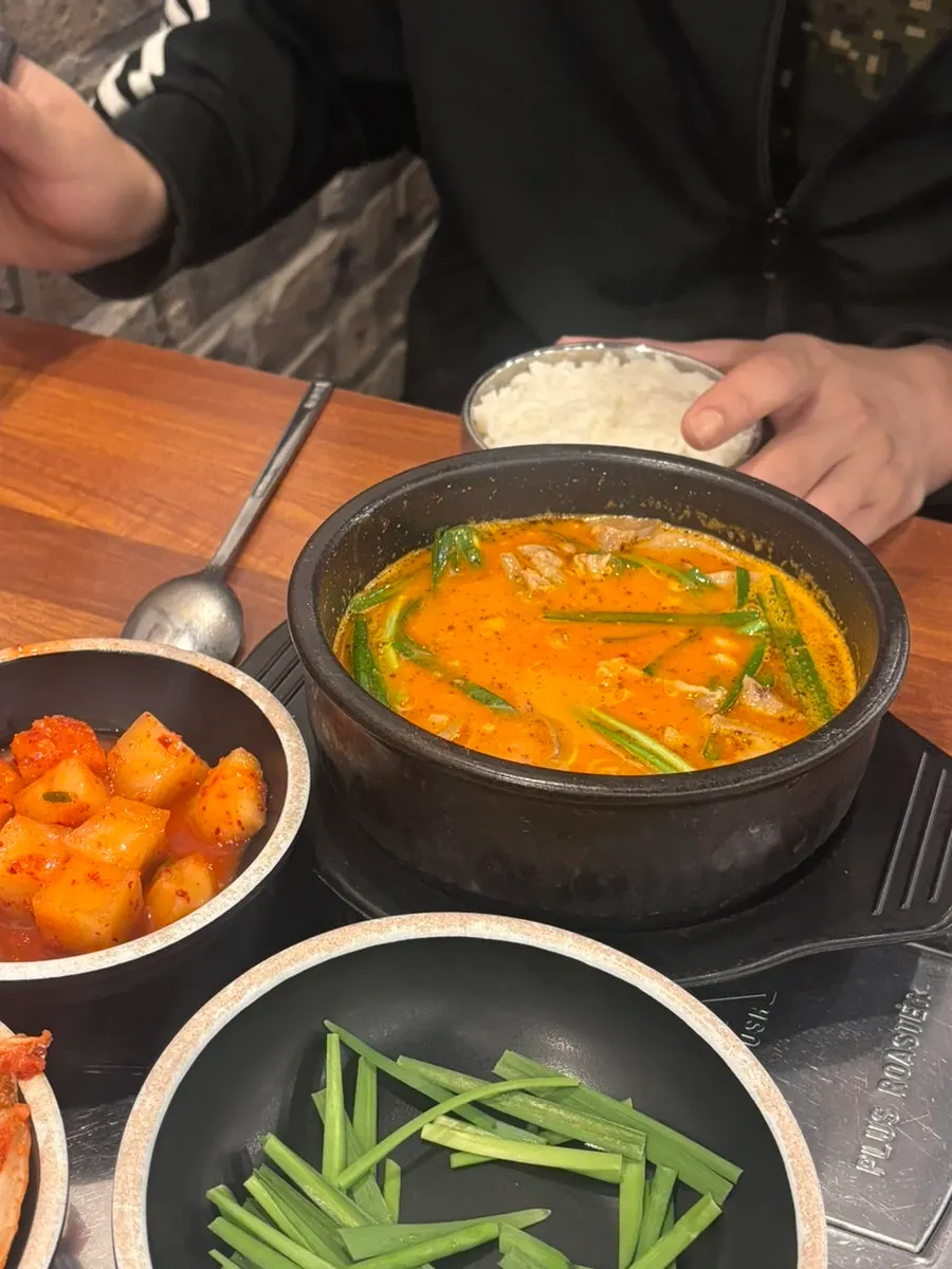 Two bowls of sundae gukbap and spicy sundae gukbap