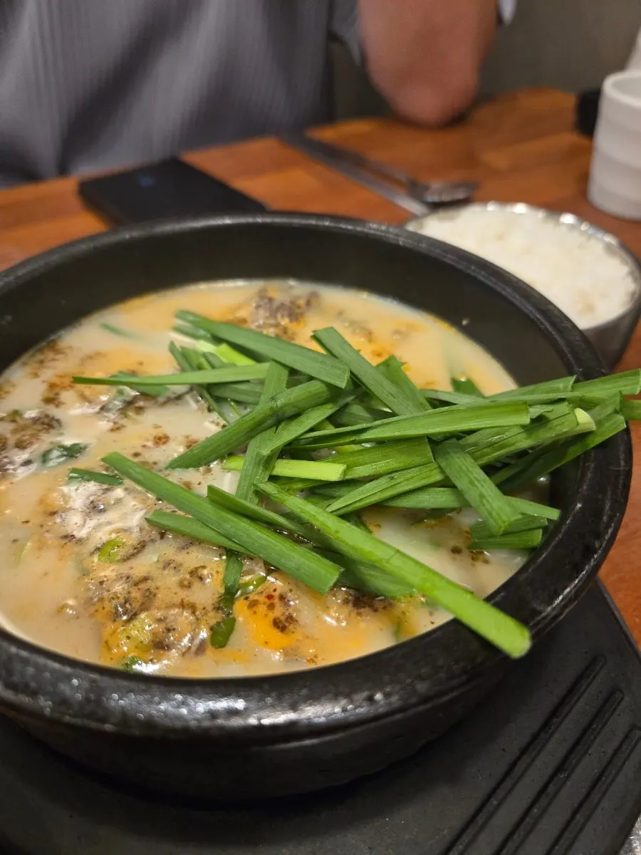 진한 순대국 국물 클로즈업