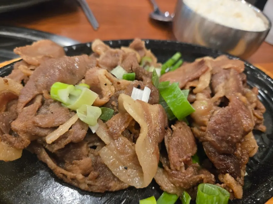 불향 나는 직화구이 접시