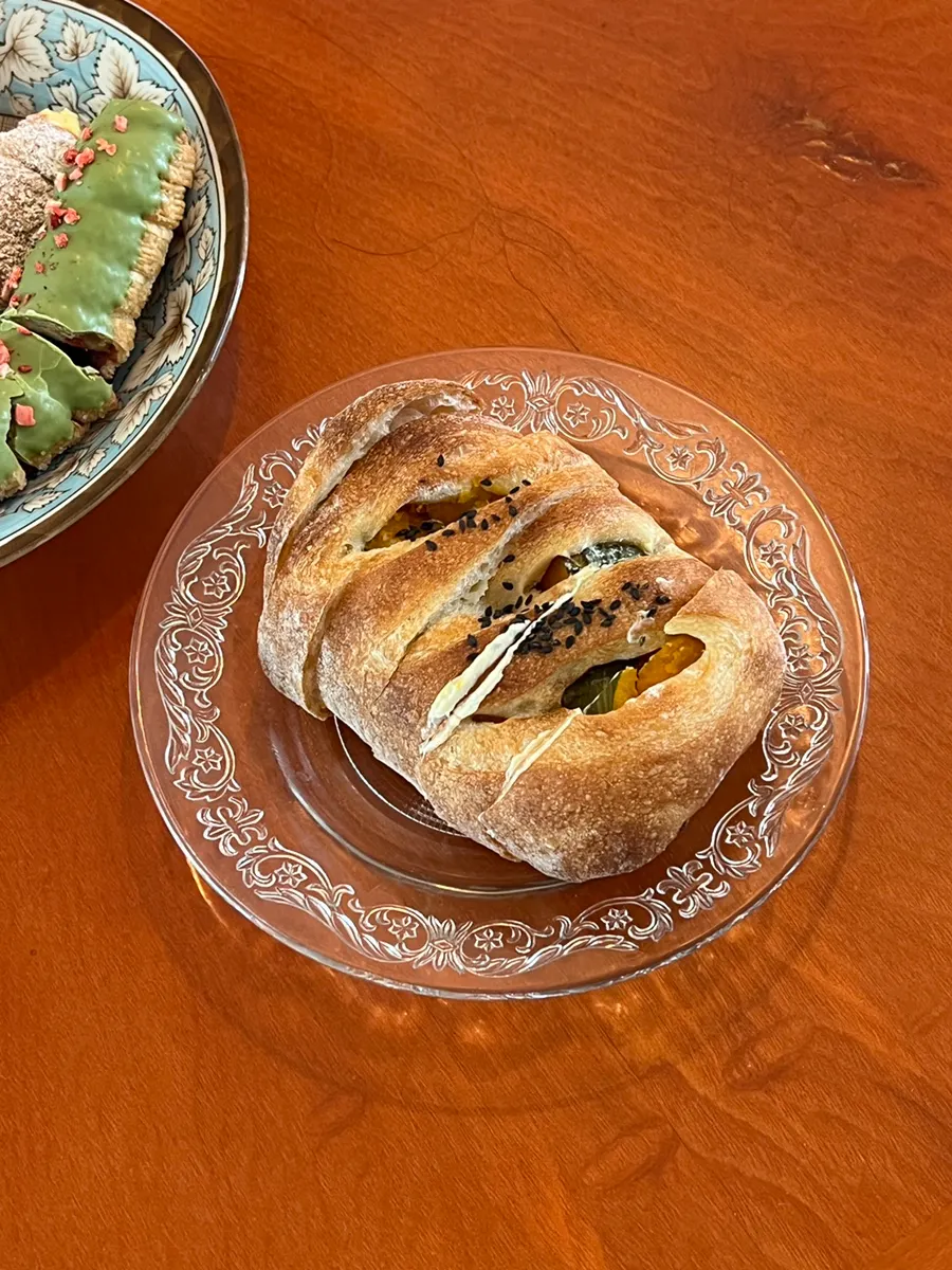 Cuatro cornet pie y la campagne de zapallo con queso crema
