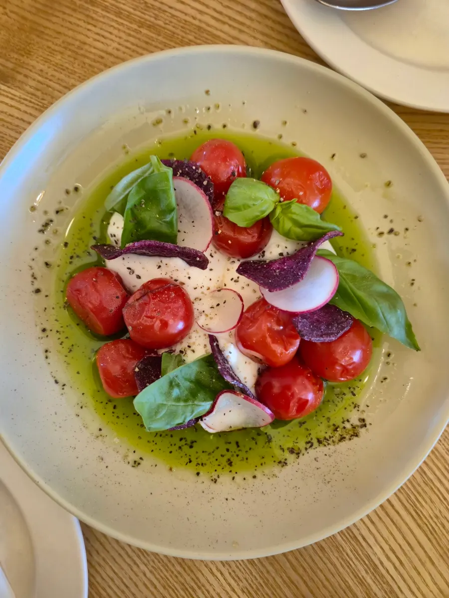 Greek yogurt salad plate at Brivite Seongsu